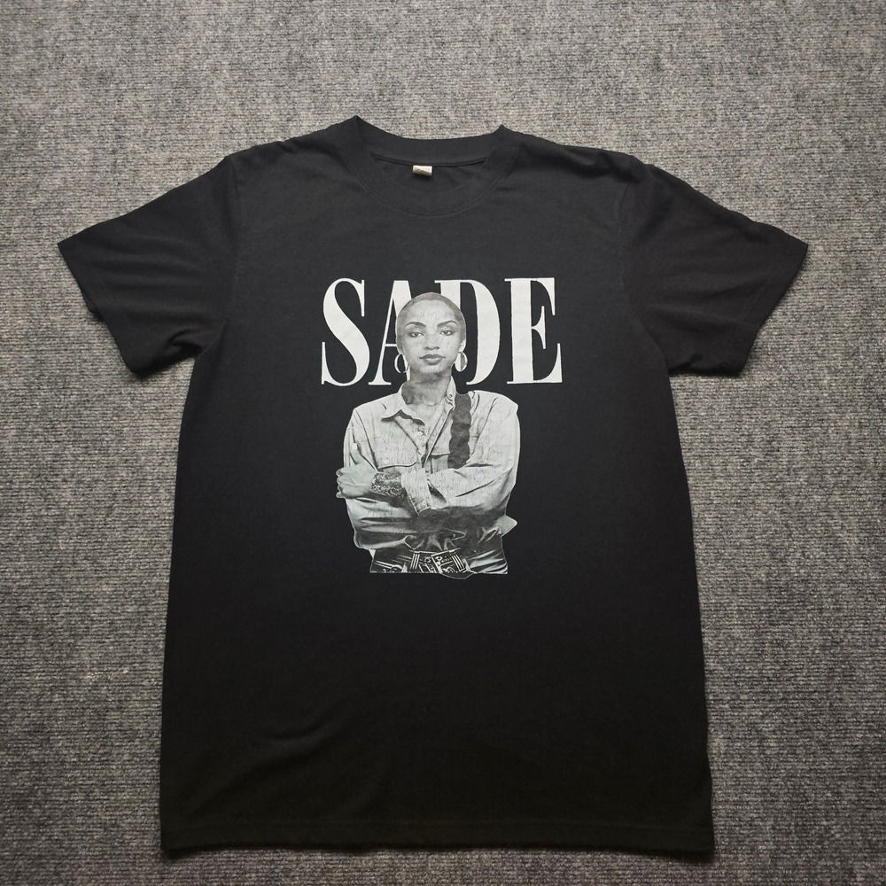 Sade Graphic T-Shirt Black Mens Size Medium Short Sleeve R&B Soul Music Tee